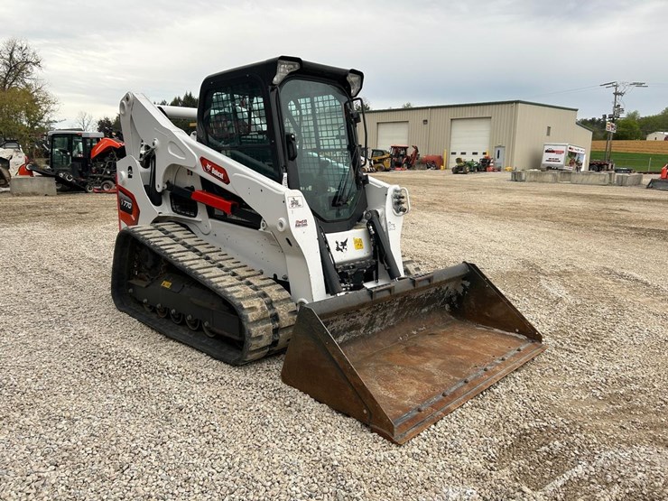 2024-bobcat-t770-image-6