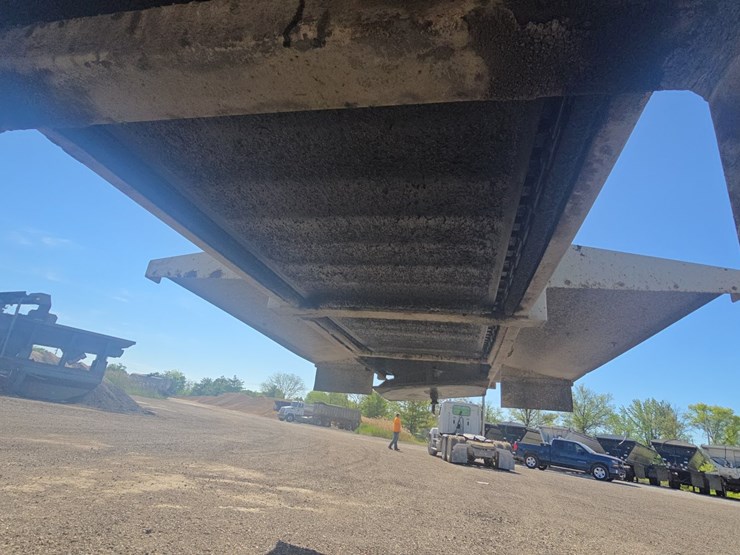 2000-red-river-live-bottom-image-71