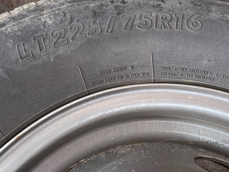 2009-ford-e450-image-10