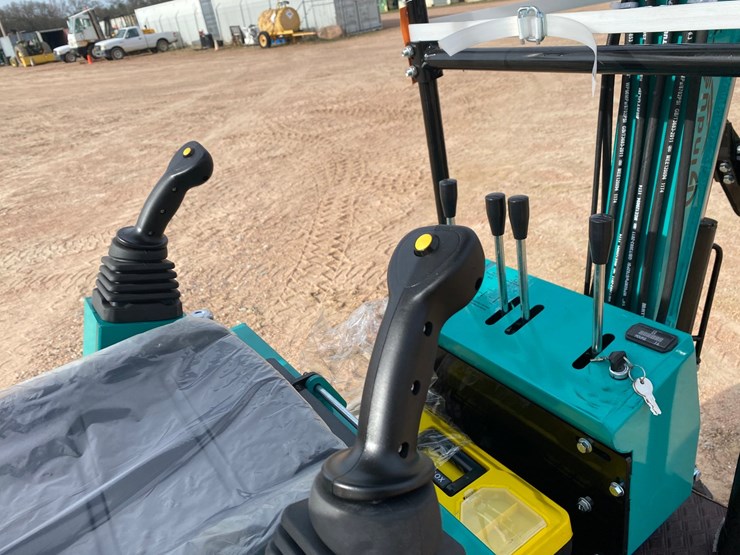 2026-cfg-industry-mh12rx-image-14