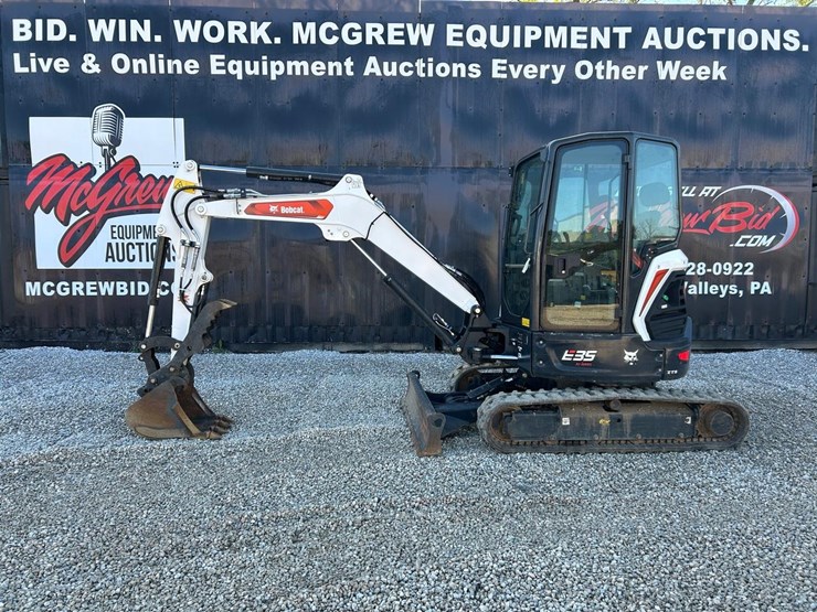 2025-bobcat-e35-image-1