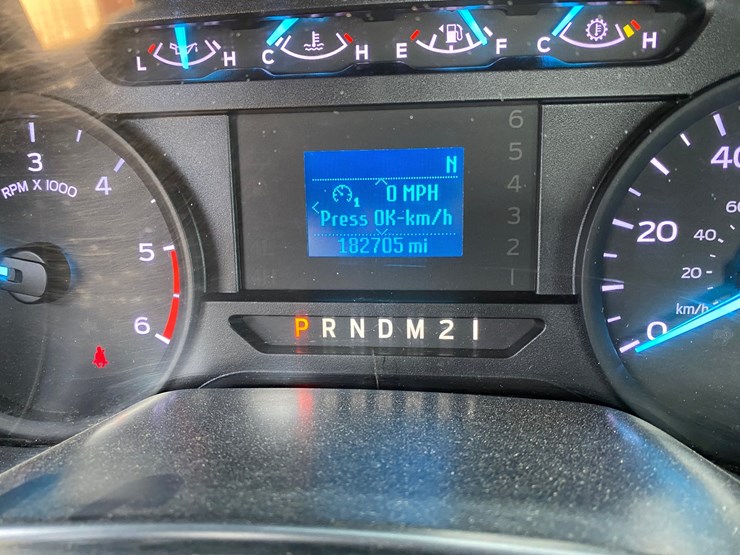 2018-ford-f450-image-40