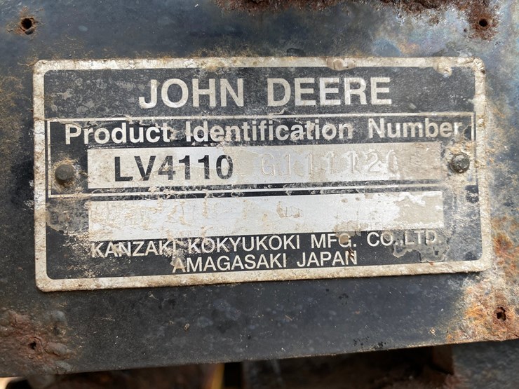 john-deere-4110-image-25