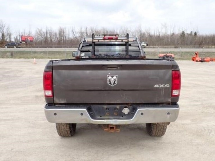 2014-ram-2500-hd-image-6