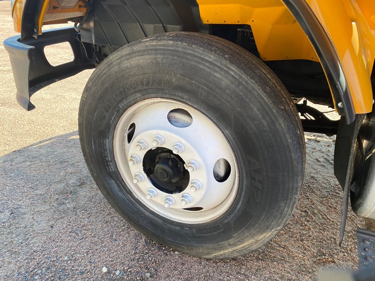 2004-international-7400-image-10