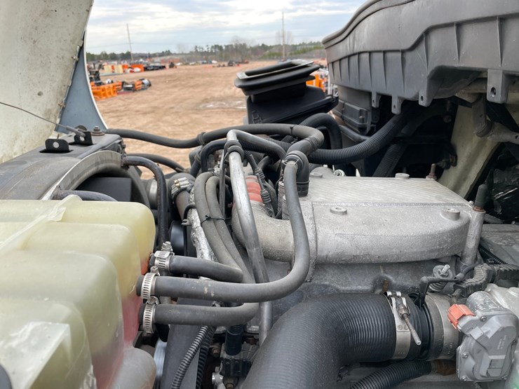 2012-international-durastar-4400-image-90