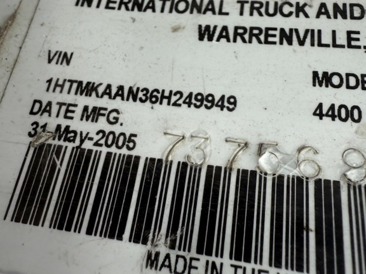 2006-international-durastar-4400-image-8