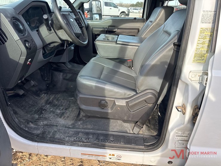 2016-ford-f550-xl-image-25