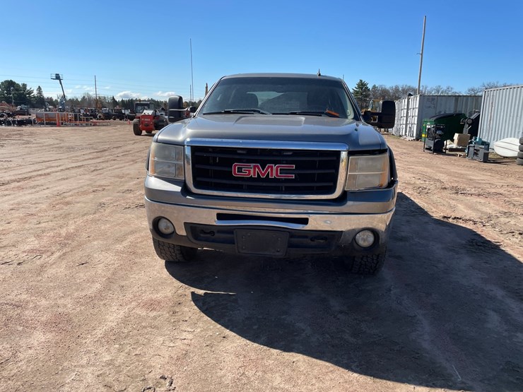 2009-gmc-1500-image-2