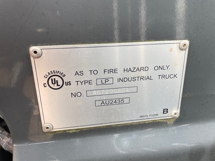 #1164-•-unicarriers-3,450-lbs-lp-forklift-image-29