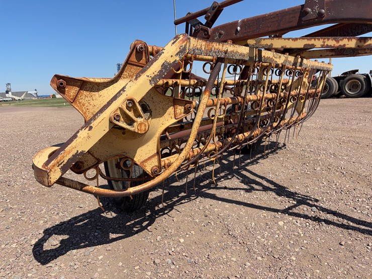 hayrake-image-12