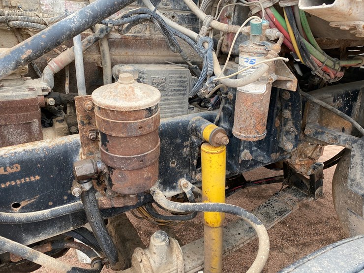 1995-cummins-m11-image-57