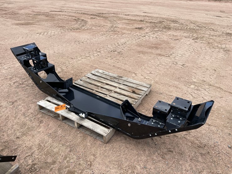 freightliner-108sd-image-1