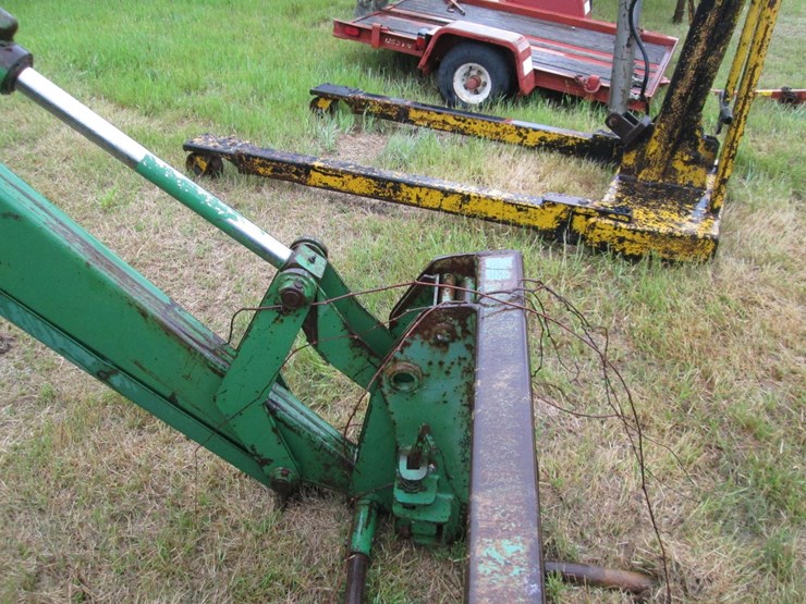 john-deere-640-image-12