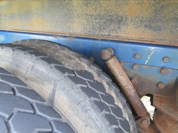 1999-caterpillar-c12-image-9