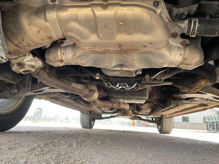 2011-subaru-forester-image-13