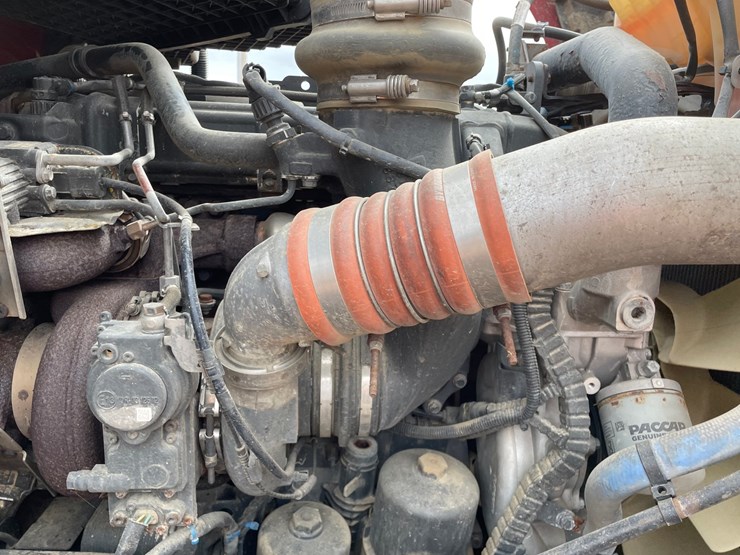 2016-kenworth-t680-image-68