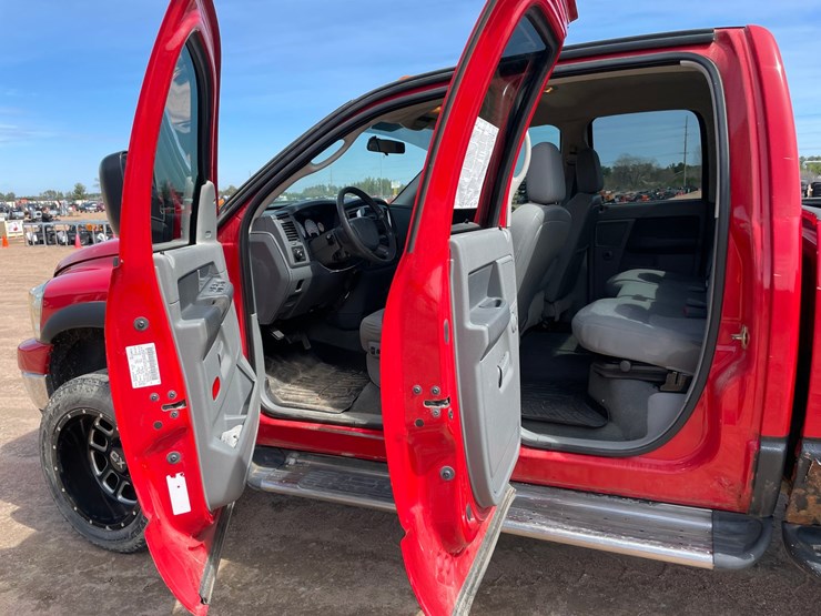 2007-dodge-ram-2500-image-33