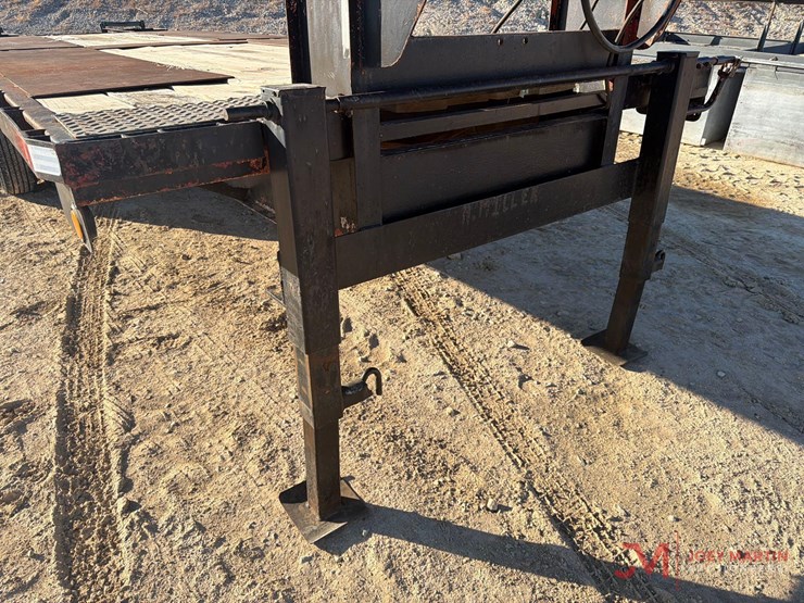 25'-gooseneck-trailer-image-8