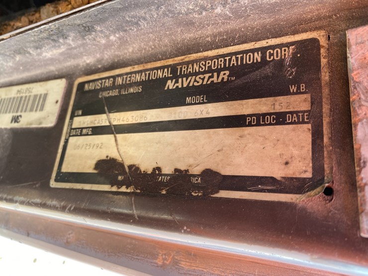 1993-international-8100-image-23
