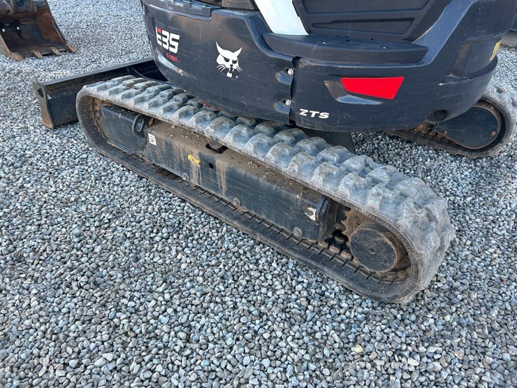 2025-bobcat-e35-image-16