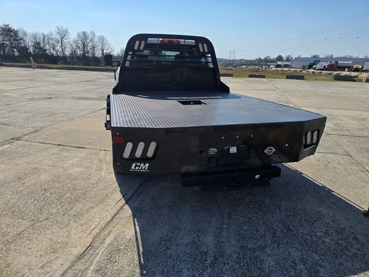 2015-chevrolet-silverado-3500-image-7