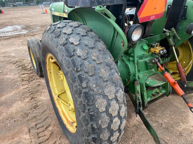 1980-john-deere-2040-image-28