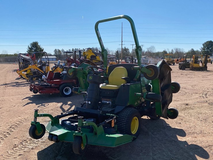 2014-john-deere-1600t-image-53