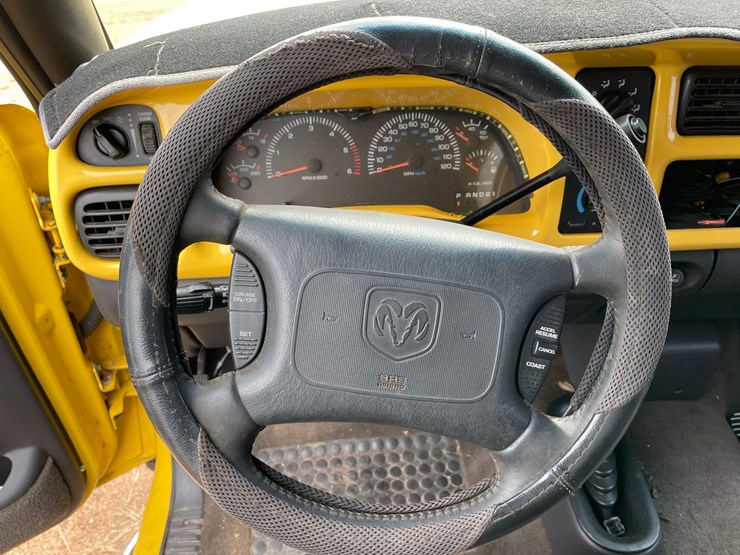 1999-dodge-ram-1500-image-30