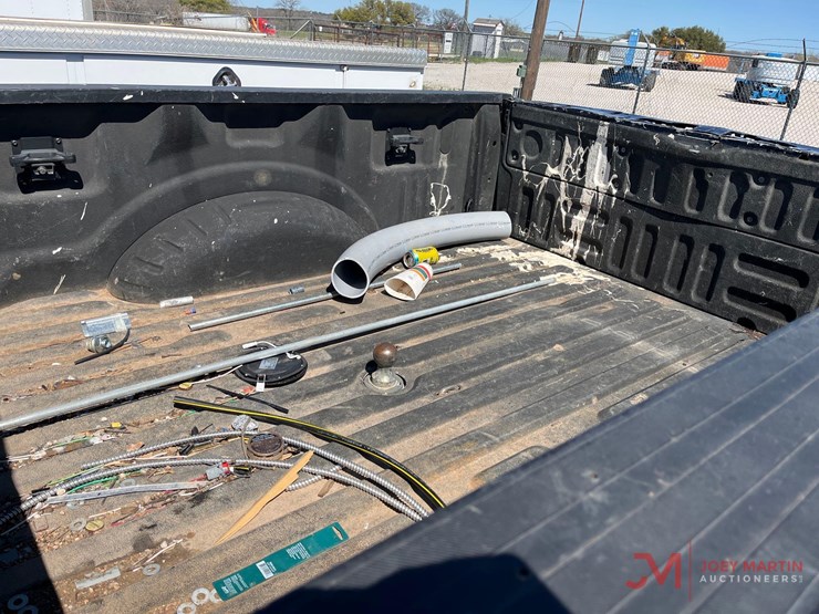 2019-ford-f250-xlt-image-16