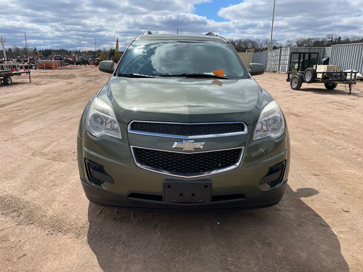 2015-chevrolet-equinox-lt-image-8