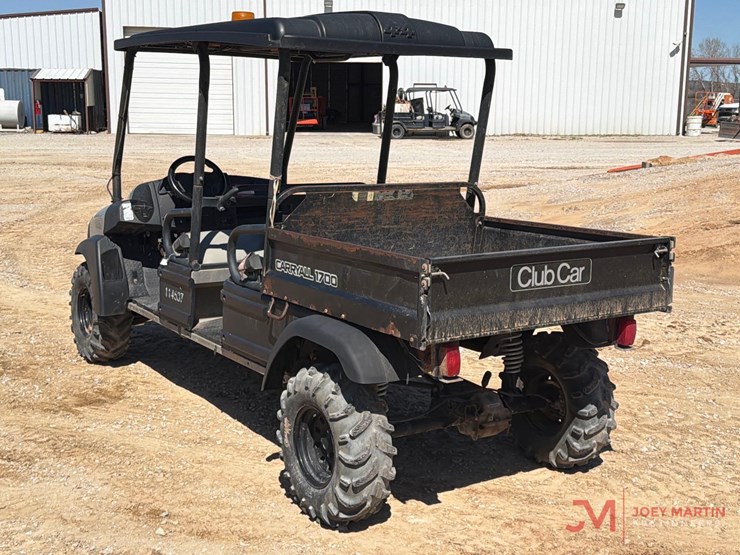 club-car-carryall-1700-image-4