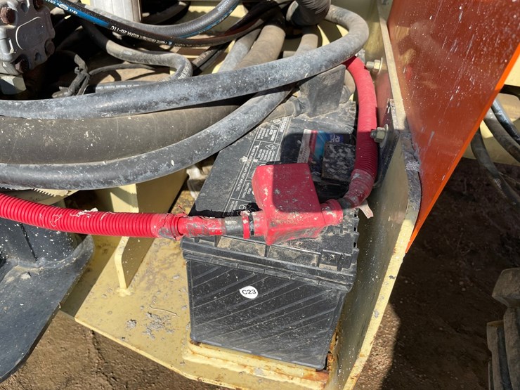 2015-jlg-4394rt-image-20