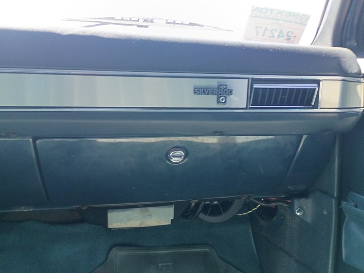1982-chevrolet-c10-image-42