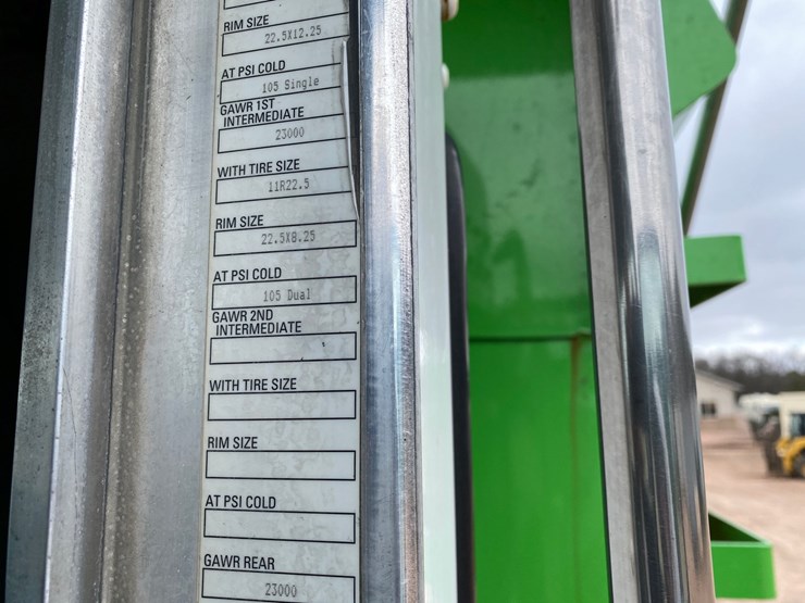 2015-kenworth-t800-image-62