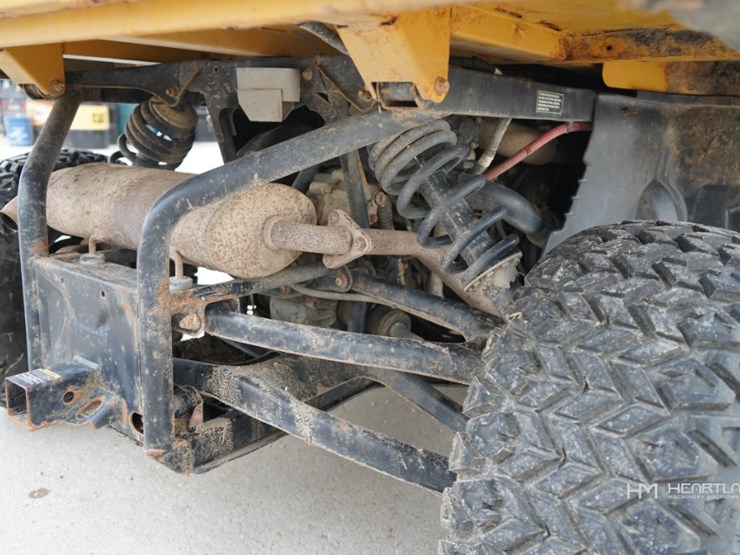 2019-caterpillar-cuv85-utv-image-22