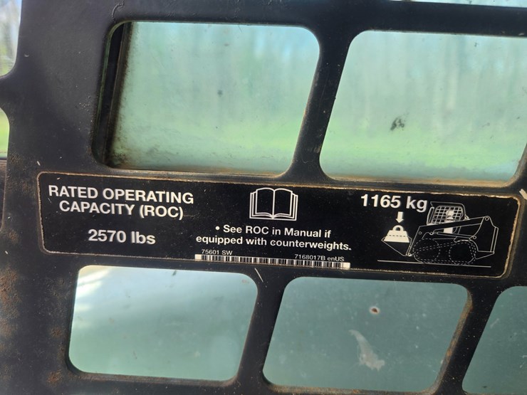 2010-bobcat-t650-image-32