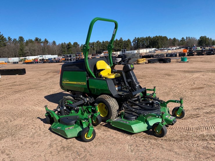 2014-john-deere-1600t-image-3