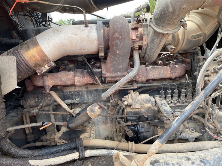 1995-mack-cl713-image-49