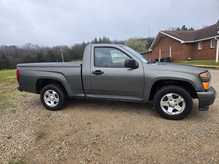2011-chevrolet-colorado-image-16