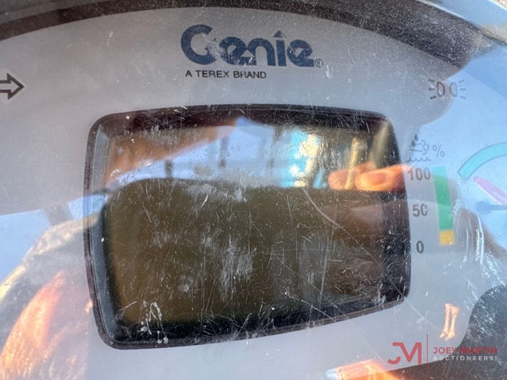 2018-genie-gth1056-image-16