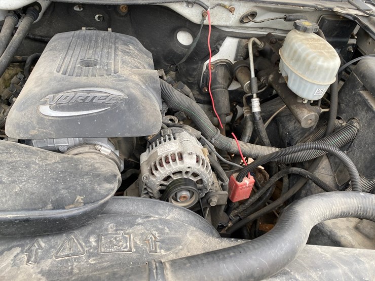 2004-chevrolet-2500-image-37