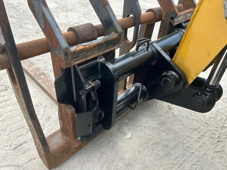 2012-caterpillar-th255-image-41