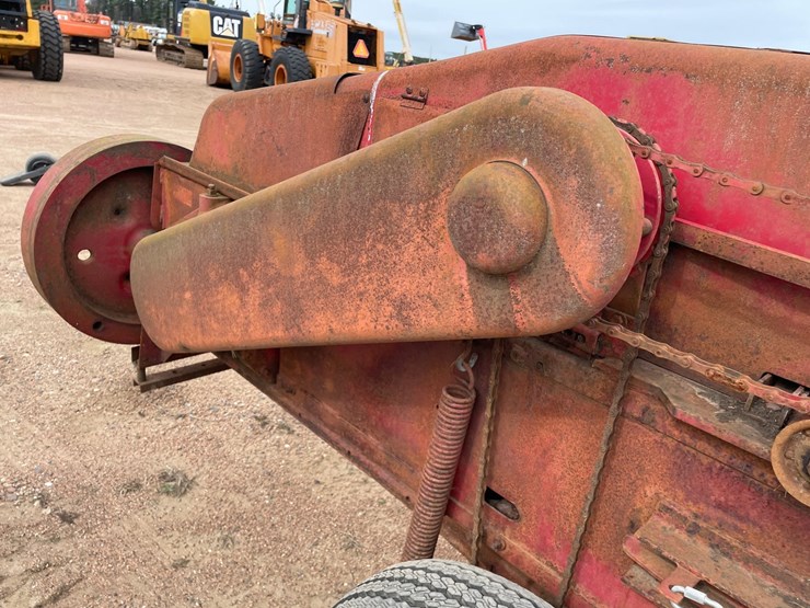 new-holland-68-image-26