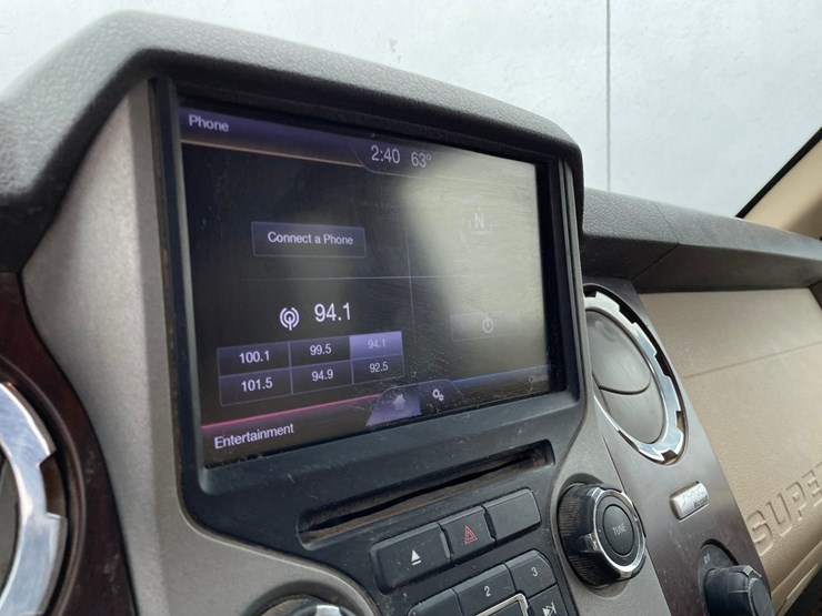 2013-ford-f350-image-39