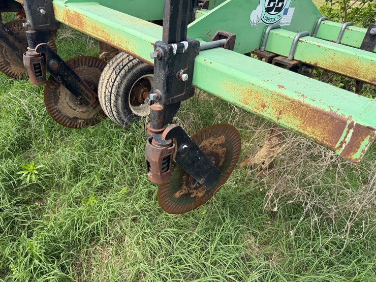 #46934-•-bigham-6-row-38"-terra-till-image-29