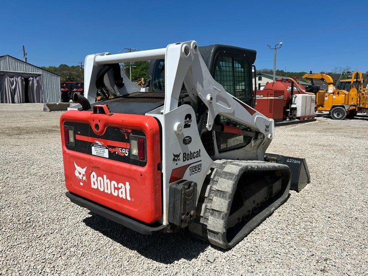 2019-bobcat-t595-image-4