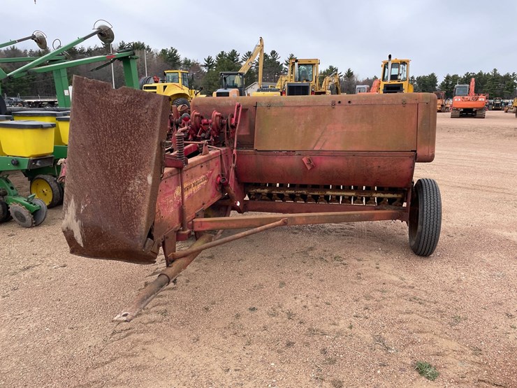 new-holland-68-image-6