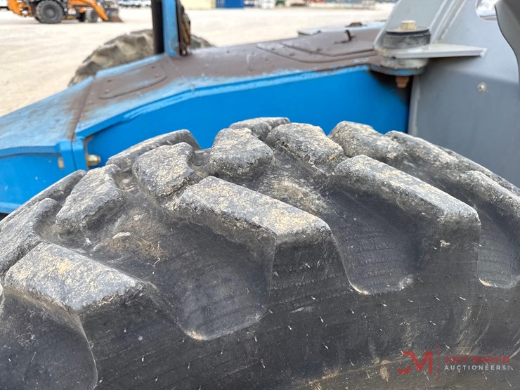 2013-genie-gth1056-image-8