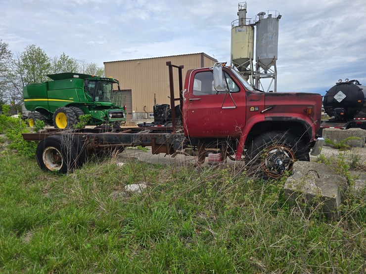 #22527-•-1982-chevrolet-c70-truck-(nonrunner)-image-9